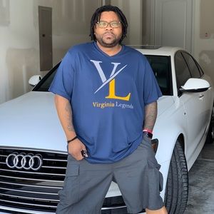 Meet your Posher, Christopher